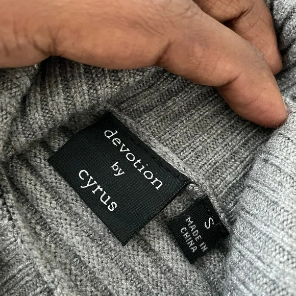 Women’s Gray Ribbed Knit Mock Neck Sweater Long Sleeve Pullover Tunic Top S - Picture 4 of 5